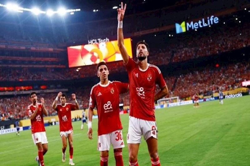 Filistinli yıldız futbolcu Dünya Kupası gelirini Gazze