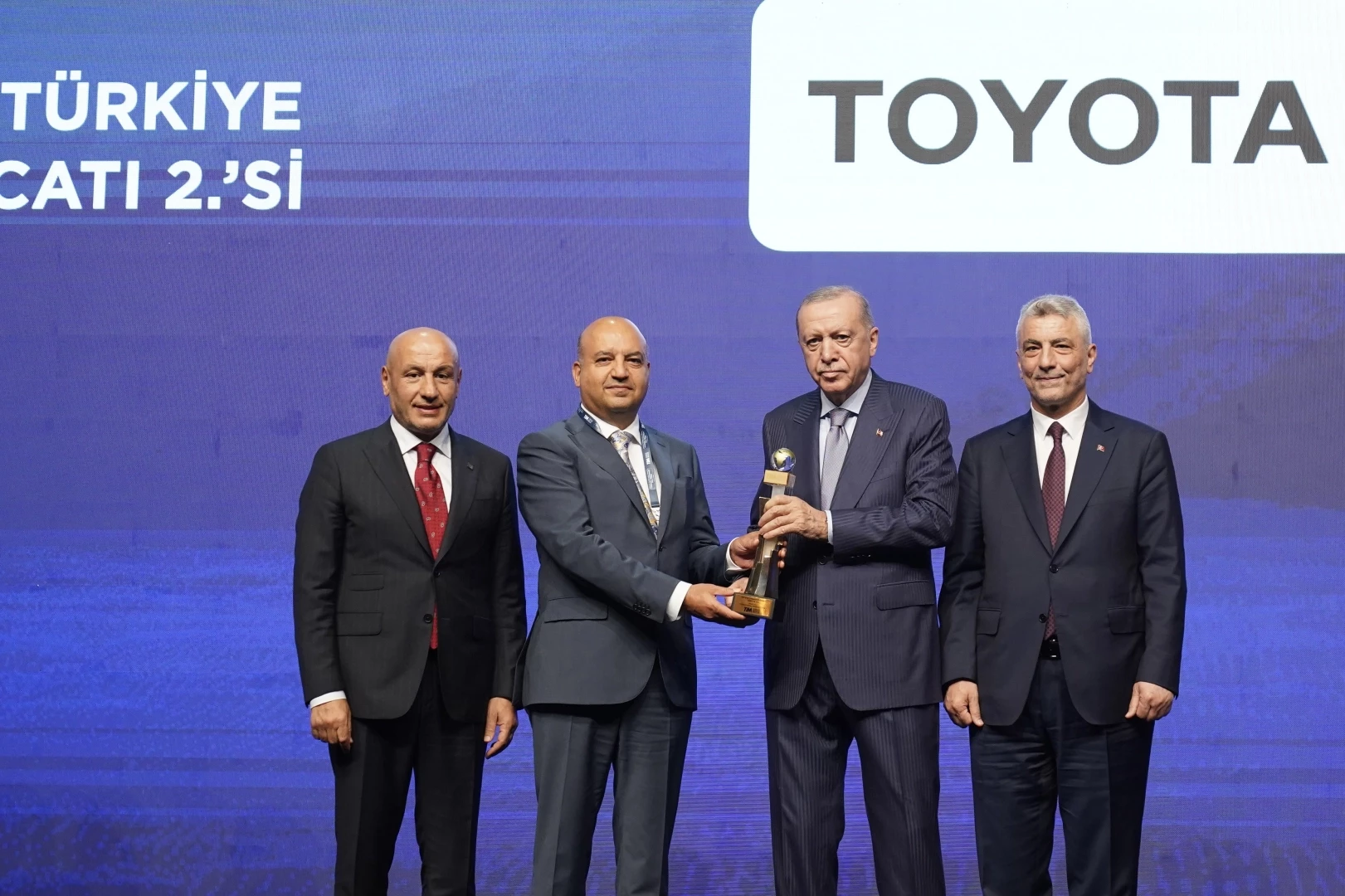 Toyota Türkiye ihracatta şampiyonlar arasında 2