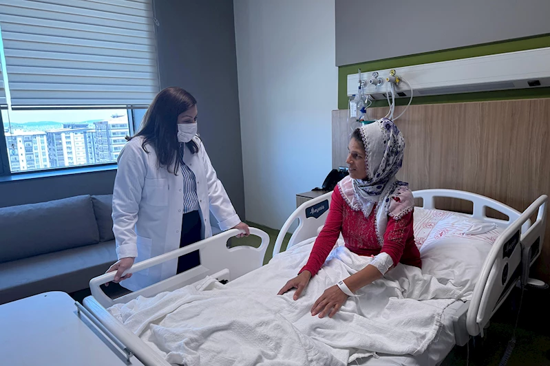 Eşinin verdiği böbrekle sağlığına kavuştu