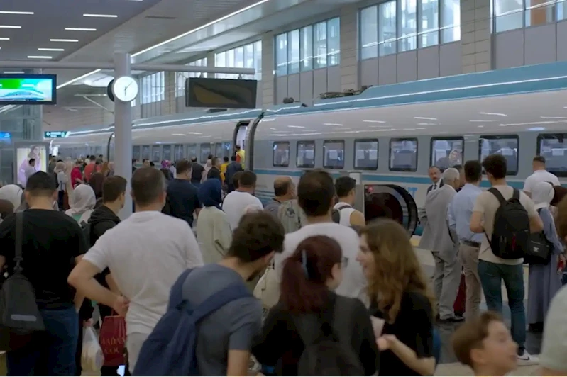 Yüksek hızlı tren hatlarında ek seferler düzenlenecek