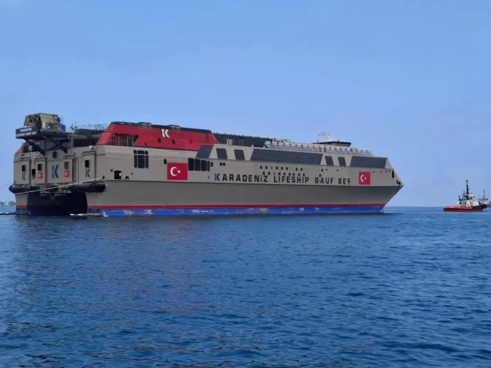 Rauf Bey Gemisi İskenderun’dan Uğurlandı