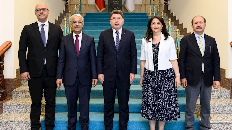 DEM Parti heyeti Adalet Bakanı Tunç