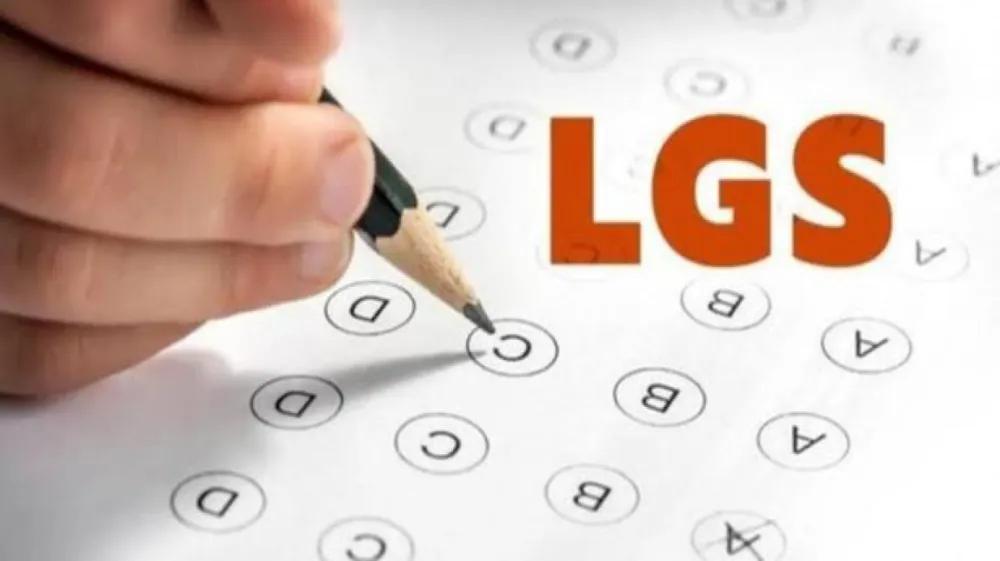 Sera Kadıgil’den LGS iddialarına tepki!