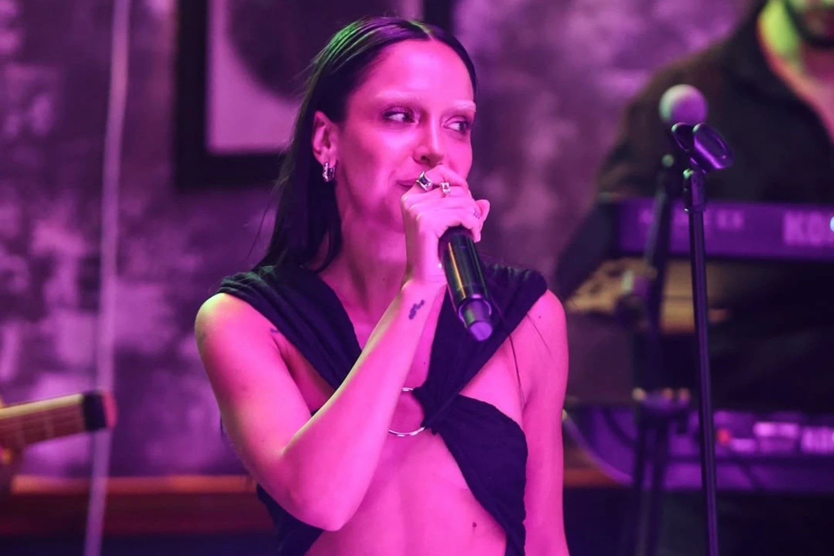 Aybüke Albere’den samimi itiraf: “Çocukluk aşkım Çelik’ti!”