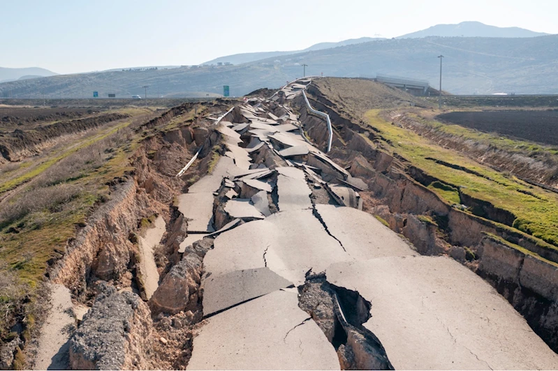 Depremler, yeraltı yaşamı için 