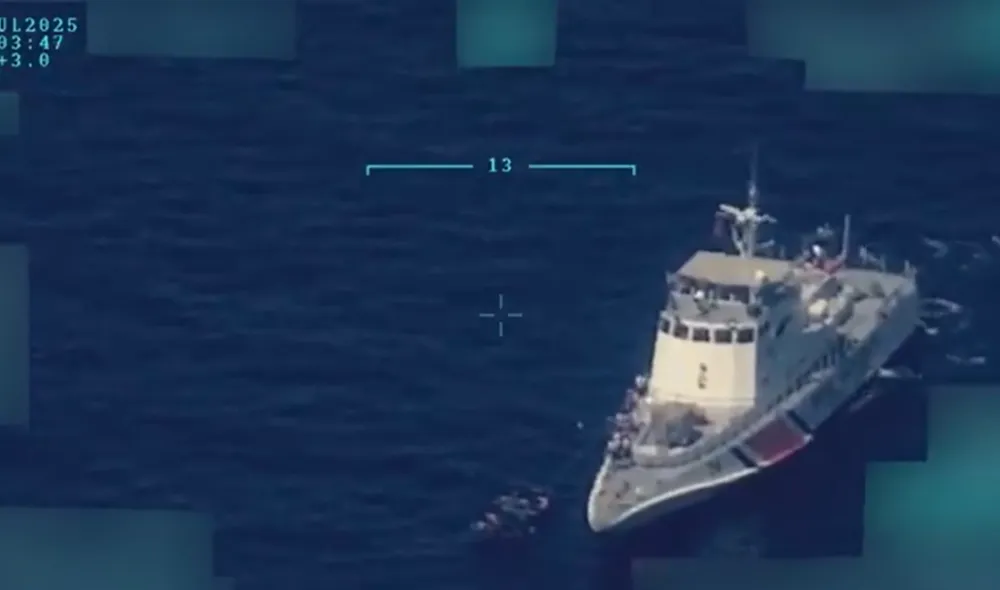 Yunan Sahil Güvenliği Düzensiz Göçmenleri Türk Karasularına Bıraktı