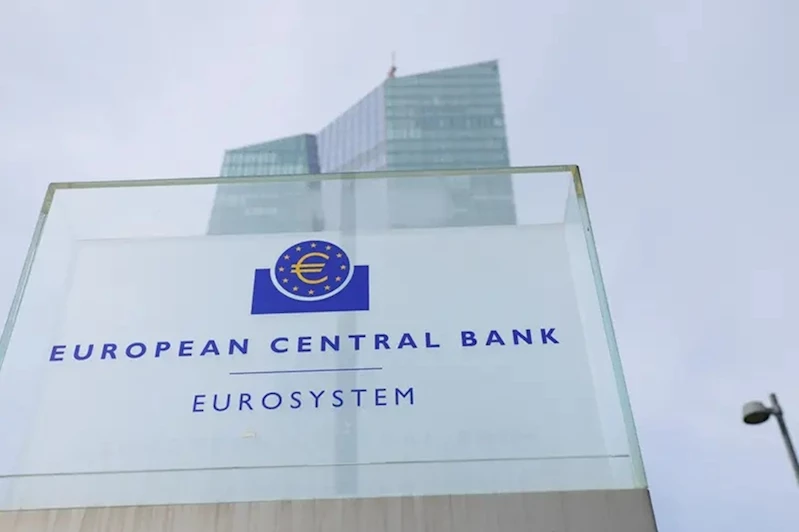 Avrupa Merkez Bankası, faizi sabit tuttu