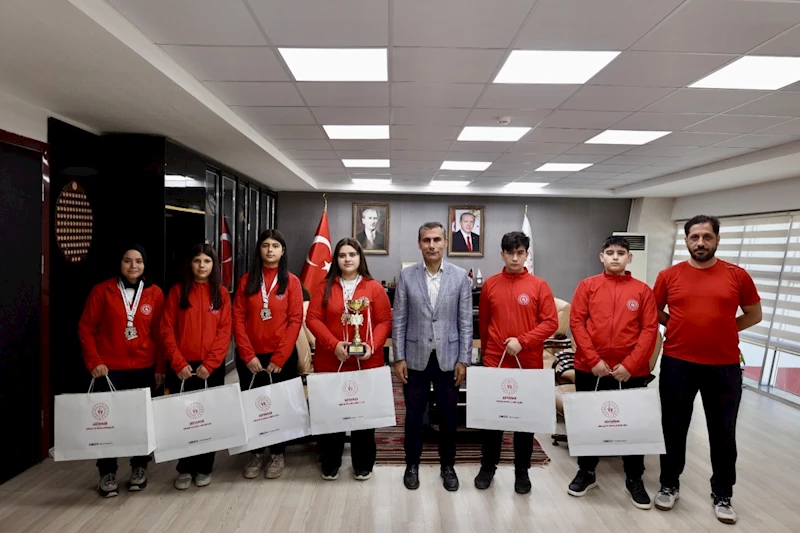 Adıyamanlı sporculardan atıcılıkta Türkiye dereceleri 
