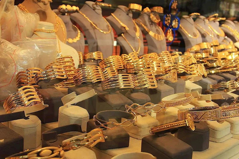 Gram altında düşüş: 4 bin 393 TL’ye geriledi