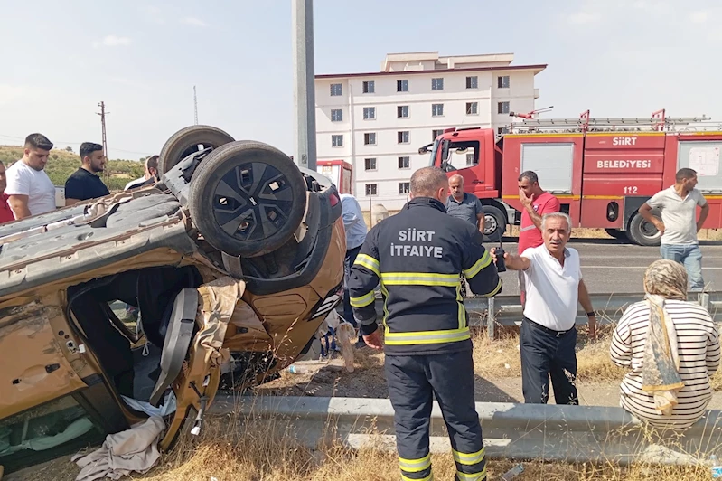 Kaza yapan otomobil ters döndü, 3 kişi yaralandı