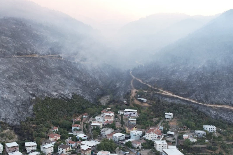 İtfaiye eri, yangına müdahale sırasında kalp krizinden hayatını kaybetti