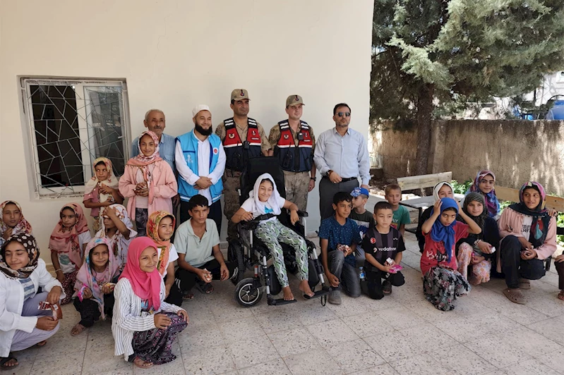 Şanlıurfa’da engelli öğrenciye Kur’an kursunda akülü araç sürprizi