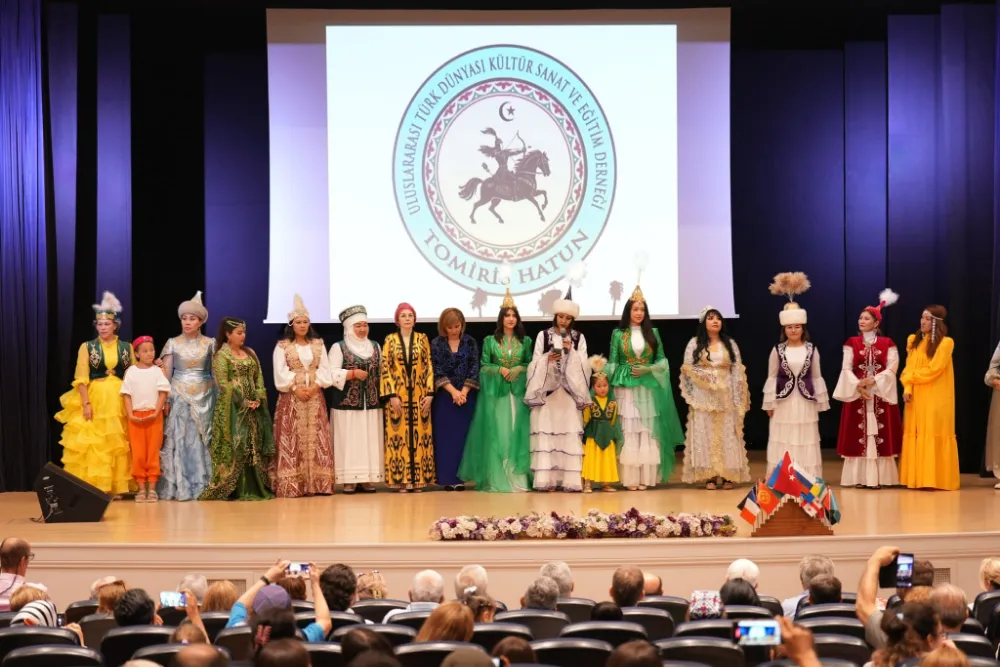 TOMRİS’İN TORUNLARI TÜRKİYE’DE BULUŞTU