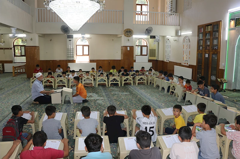 Okkalı: Camiler sadece yazın değil, yıl boyunca çocuklarla dolmalı