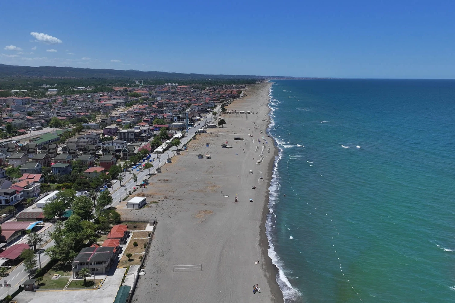 Sakarya’nın o sahilinde tarihte ilk kez mavi bayrak dalgalanacak... Kuzey sahillerinde yeniden mavi bayrak