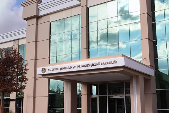 İBB’nin Çevre Şehircilik Bakanlığı