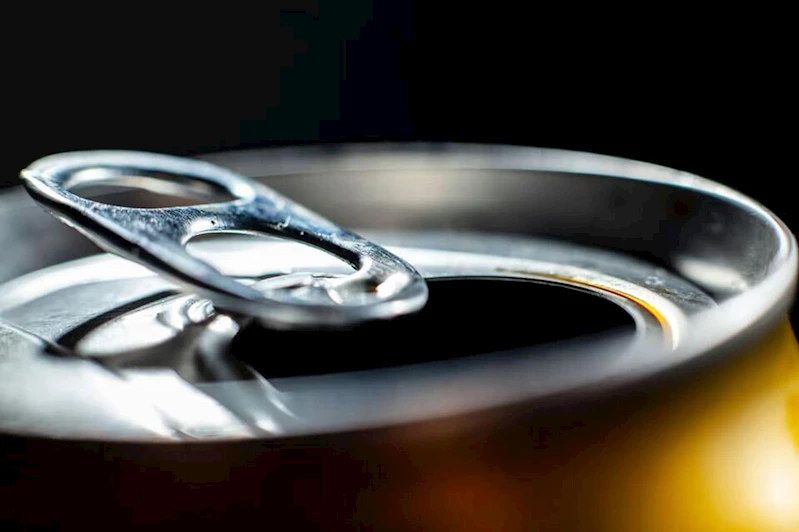 Enerji içeceğinde alkol tehlikesi