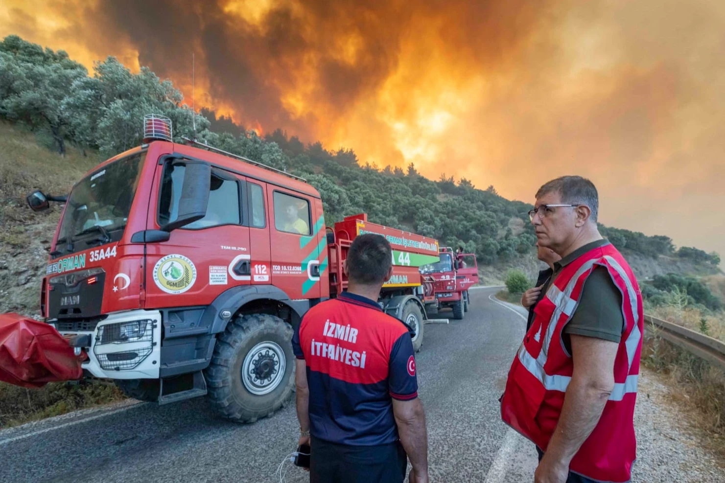 İzmir yangınlarla savaşıyor... İzmir