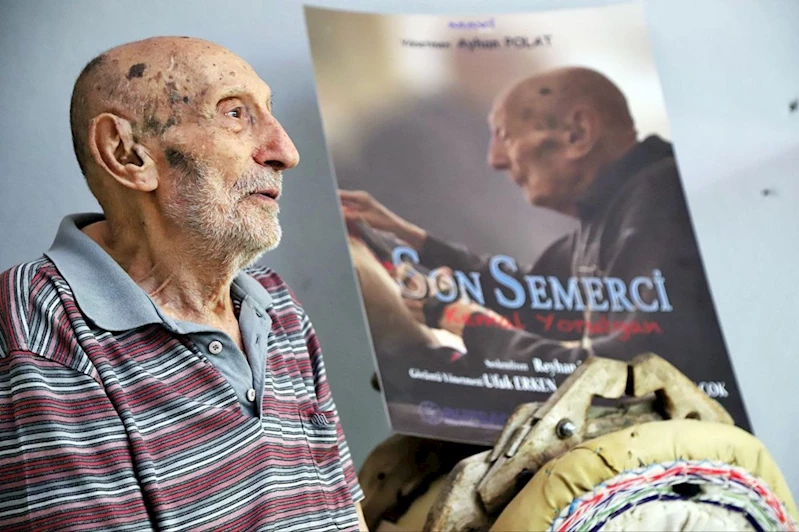 92 yaşındaki usta, 80 yıllık semer ustalığını noktaladı