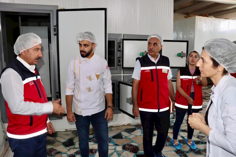 İl Müdürü Abdulkadir Akkan, gıda üretim işletmelerini ziyaret etti 
