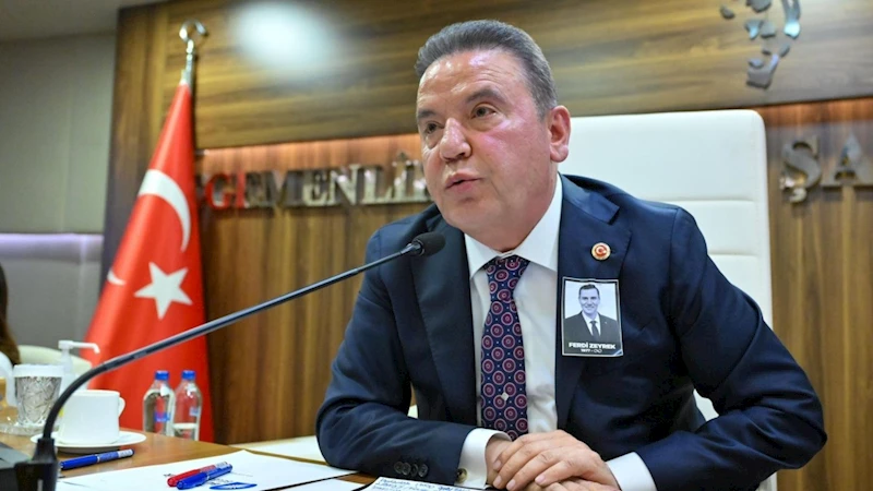 Antalya Büyükşehir Belediye Başkanı Muhittin Böcek tutuklandı 