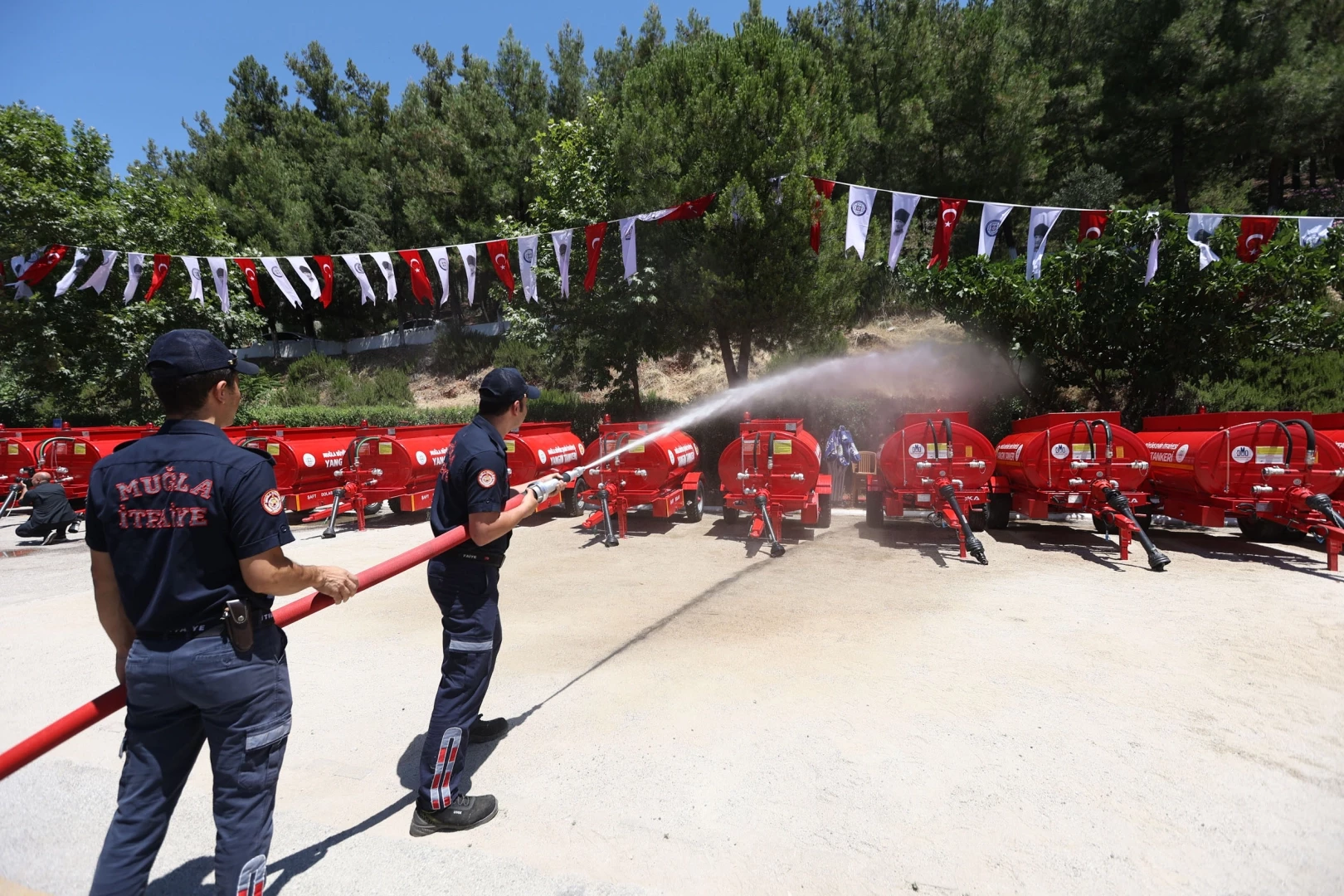 Muğla Büyükşehir yangın filosunu güçlendirdi