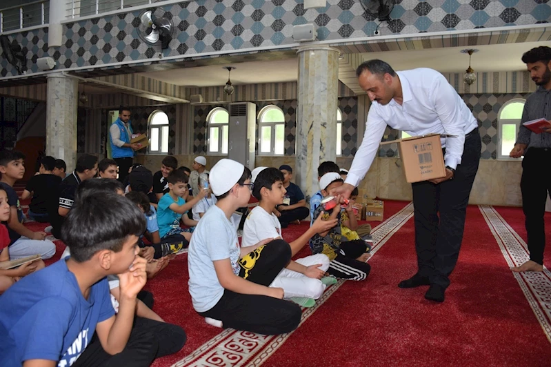 Siirt’te yaz sıcağında Kur’an kursu öğrencilerini sevindiren sürpriz