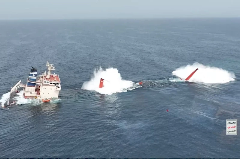 Ensarullah, işgal bağlantılı bir gemiyi daha batırdıklarını duyurdu