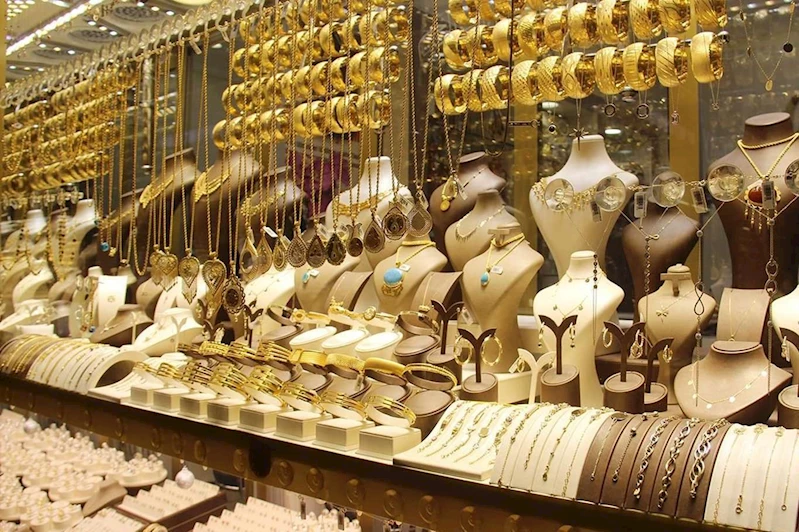 Altın fiyatları güne yükselişle başladı