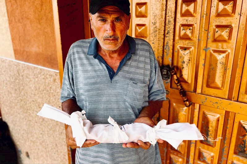 Siyonist rejim Gazze’de 57 Filistinliyi şehit etti: 15’i yardım bekliyordu