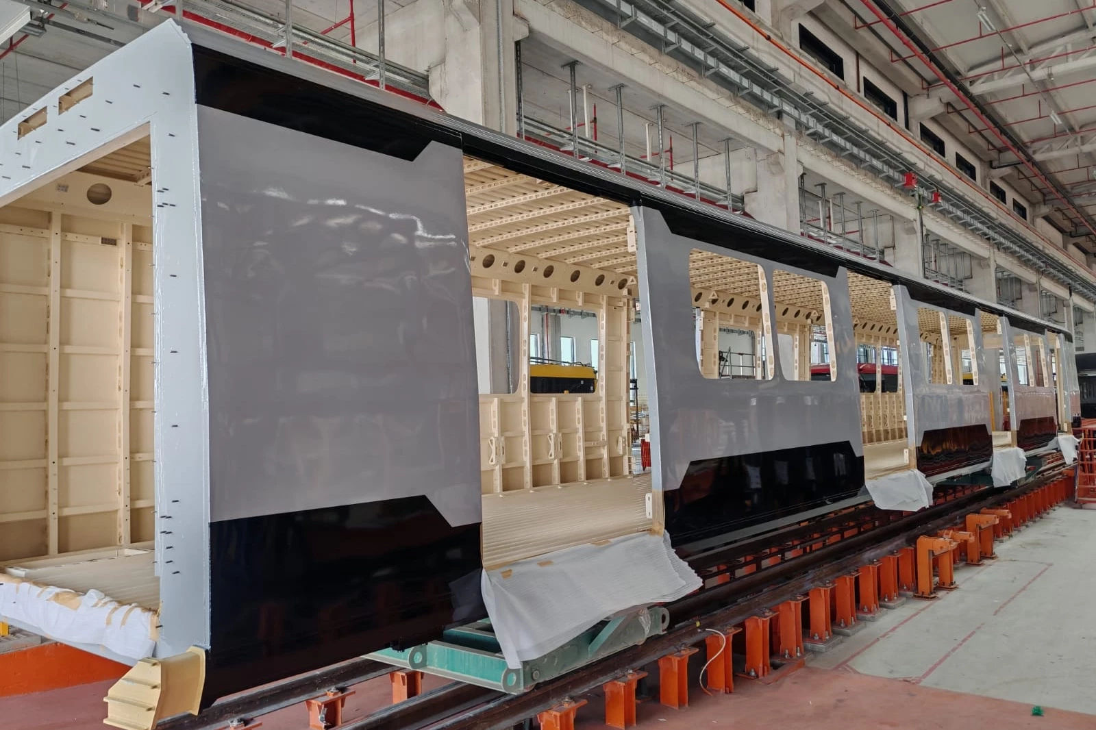 İstanbul Büyükşehir, hem metro hatları, hem metro araçları yapıyor