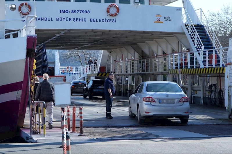 İBB, 7 yıldır kesintisiz hizmet veren İstinye–Çubuklu feribot hattını kapattı