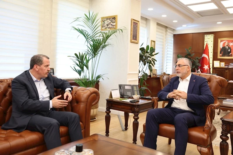Memur-Sen Genel Başkanı Yalçın, Bakan Işıkhan ile görüştü