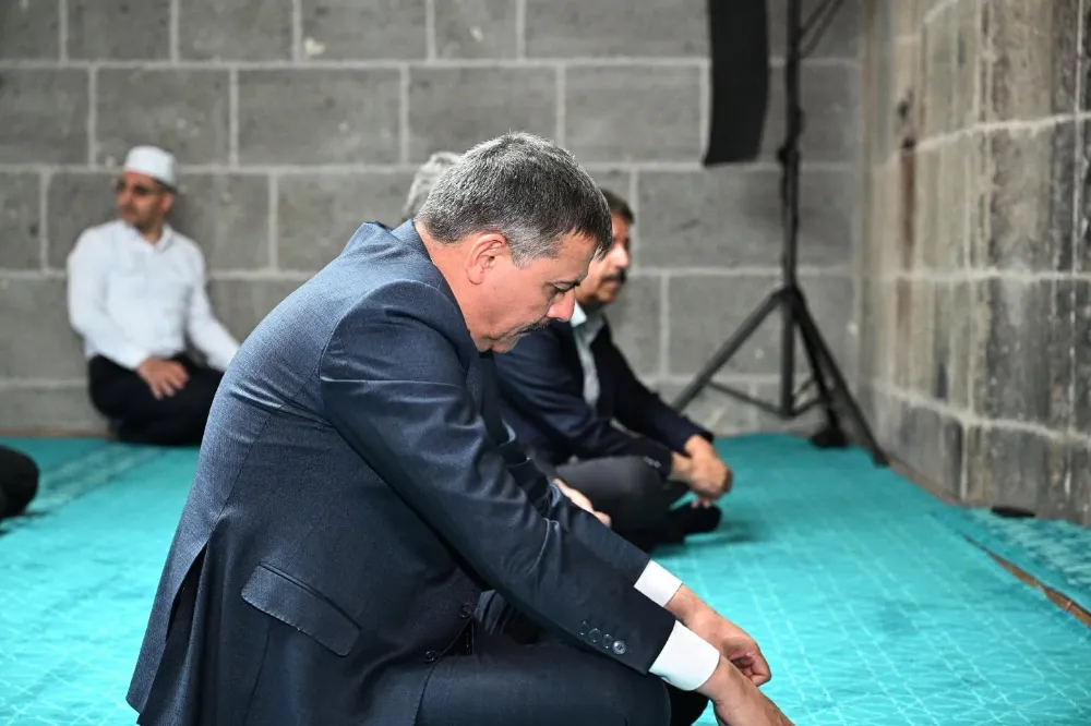 Vali Çiftçi’den tarihe bir vefa örneği daha…