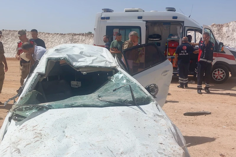 Otomobil şarampole yuvarlandı: 1 ölü 5 yaralı 