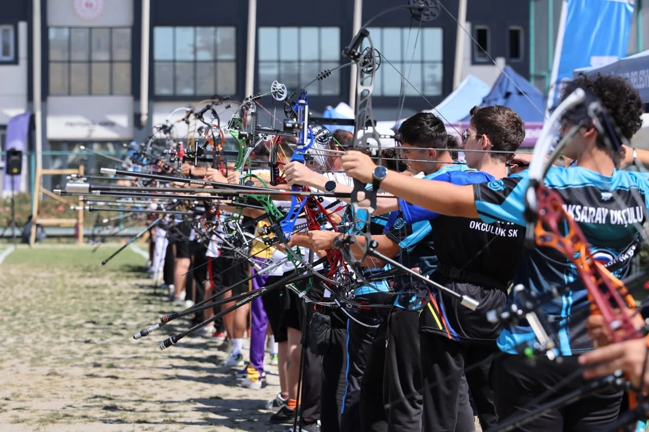 45 şehirden gelen okçular Konya’da buluştu