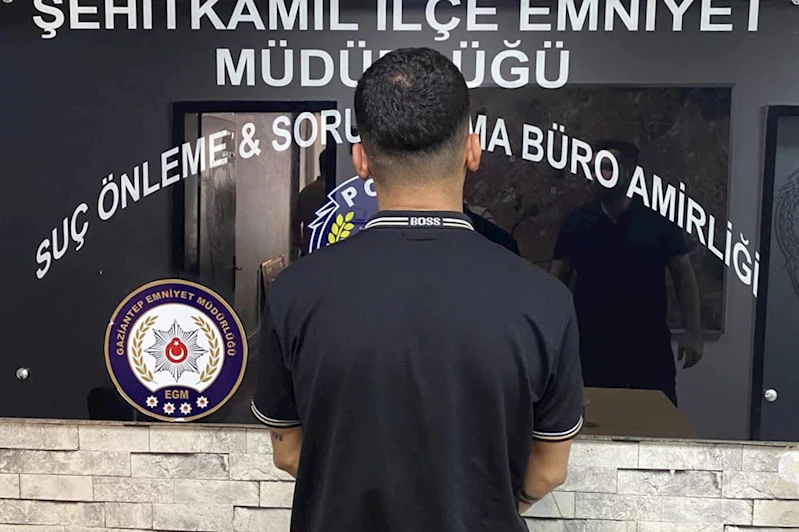 Uyuşturucu satmaktan 21 yıl cezası bulunan şahıs yakalandı