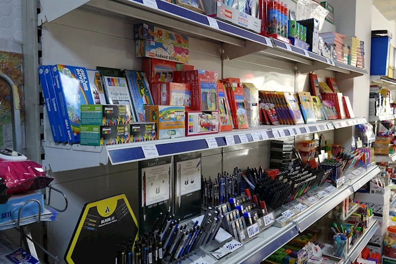 Sağlıksız kırtasiye ürünlerine dikkat! Veliler, kırtasiye alışverişinde nelere dikkat etmeli?