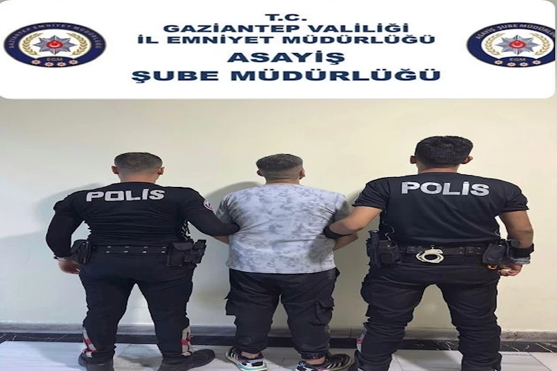 Uyuşturucu satmaktan araması bulunan şahıs yakalandı