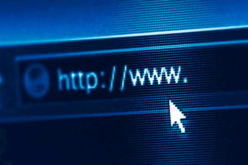 30 sosyal medya hesabına erişim engeli