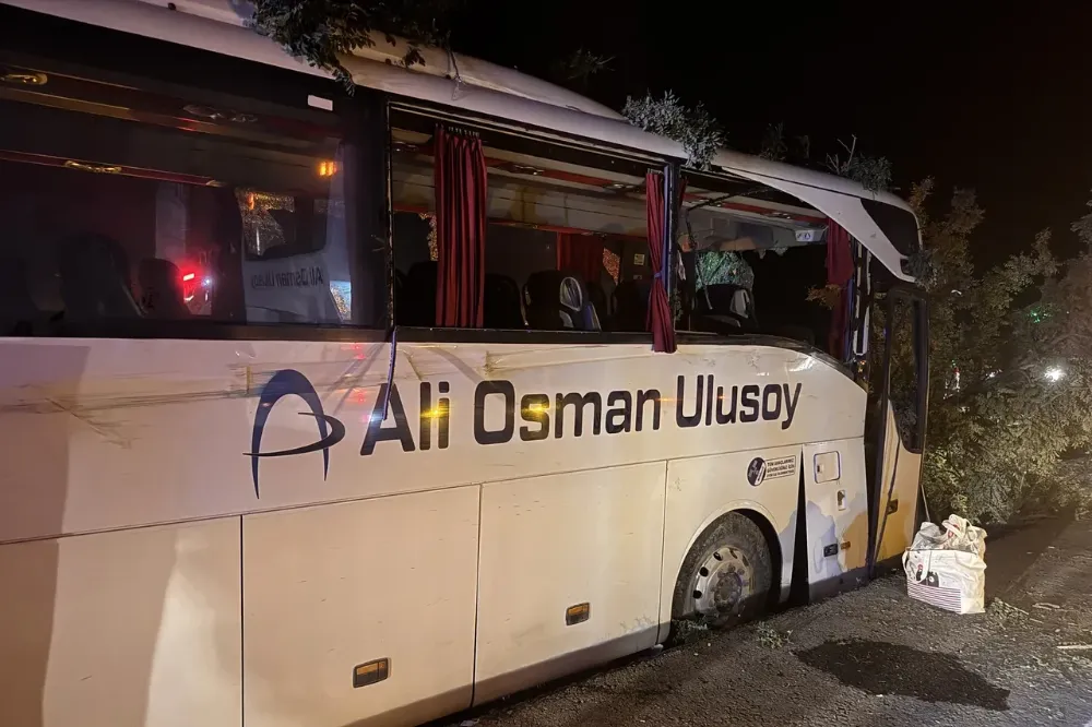 Kayseri’de yolcu otobüsü dehşeti: 1 ölü, 13 yaralı!