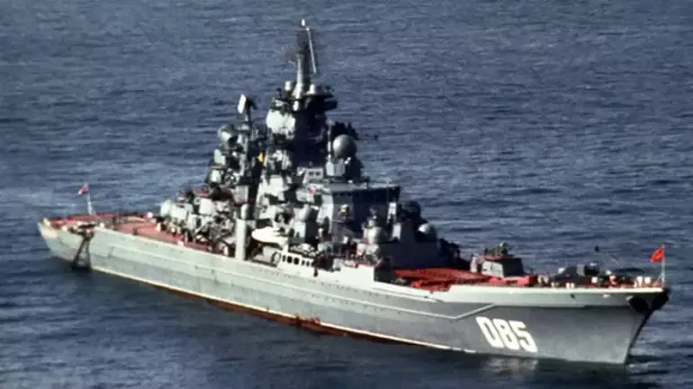 Rus Donanması “Amiral Nakhimov”u Envantere Döndürdü