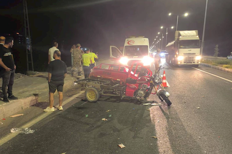 Batman-Hasankeyf kara yolu üzerinde trafik kazası: 8 yaralı