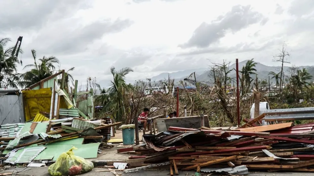Vietnam, Yılın En Güçlü Tayfunu “Kajiki” İçin Alarmda