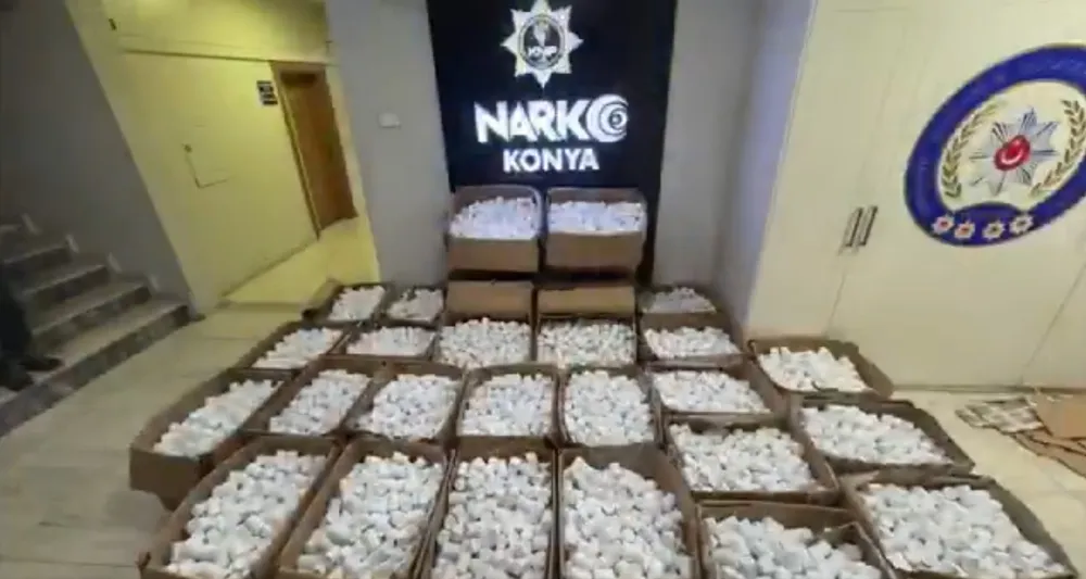 Konya’da 3 Ayrı Operasyonda 739 Bin Uyuşturucu Hap Ele Geçirildi