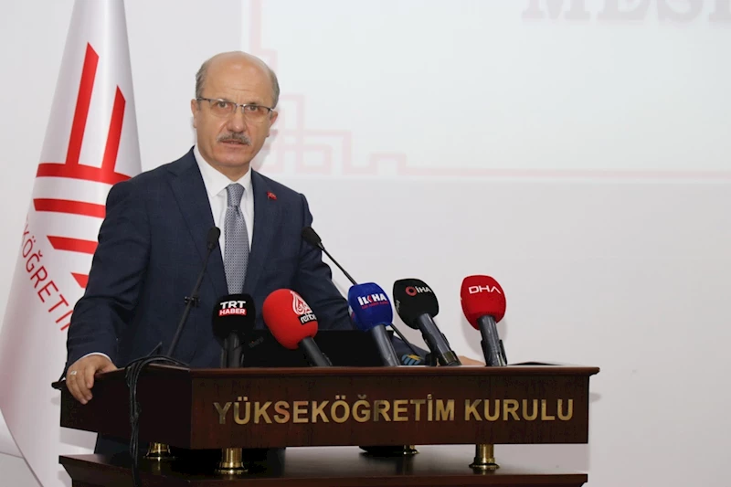 2025-YKS şampiyonlarının tercihi: Mühendislik ve hukuk