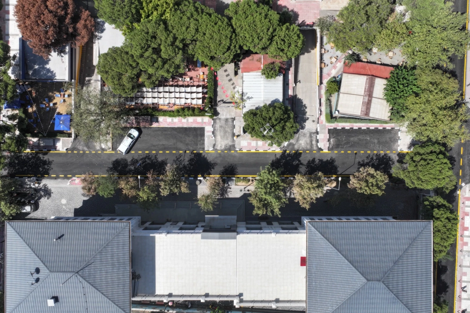 Manisa’da 15 yıllık yol yenilendi