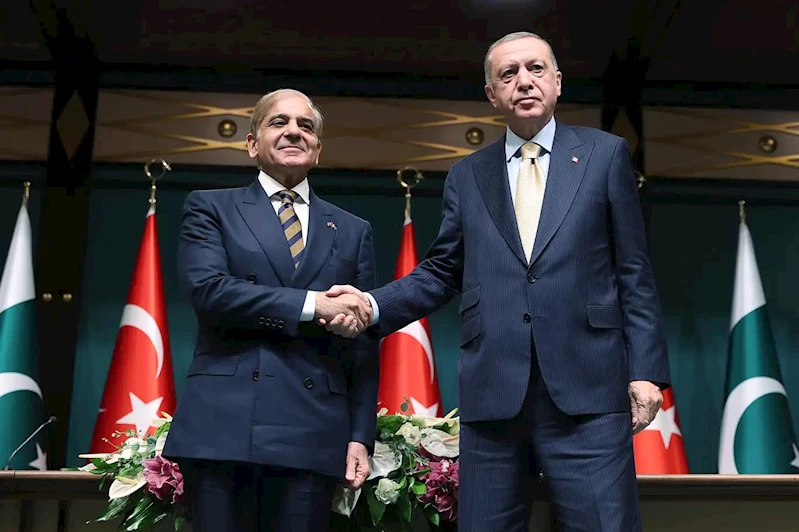 Cumhurbaşkanı Erdoğan, Pakistan Başbakanı Şerif ile görüştü