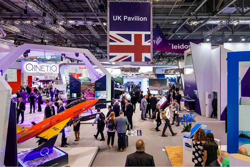 İngiltere hükümeti, işgal hükümeti temsilcilerinin Londra’daki askeri fuara katılmasını engelledi