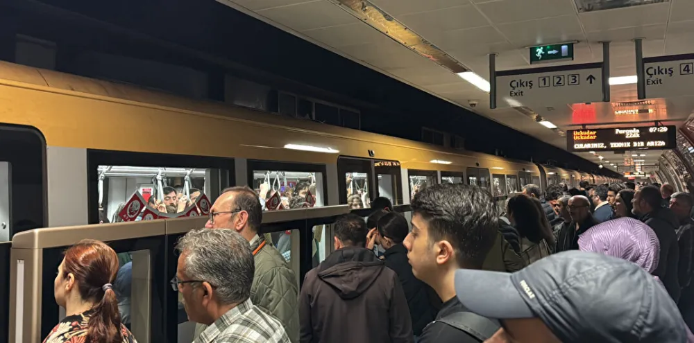 İstanbul’da metro hattında arıza: Sabah seferleri aksadı